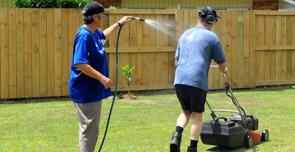 Lawn Mowing Service in Nebraska - EcoScapes